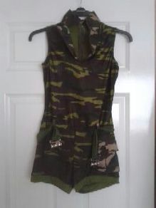 Camouflage costume