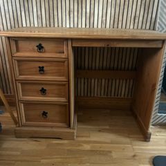 Solid wooden desk