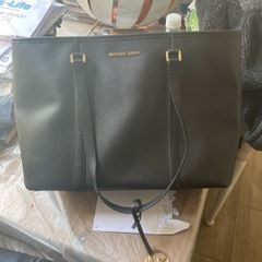 tote