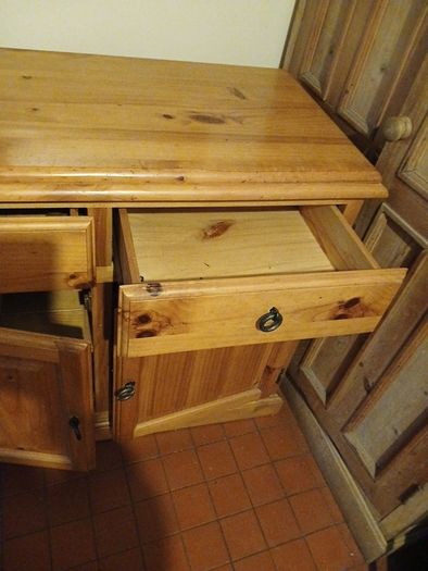 Sideboard