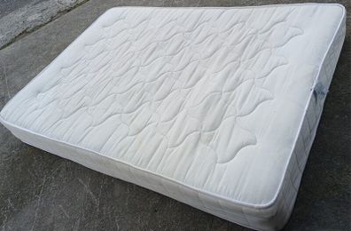 4ft6 mattress free