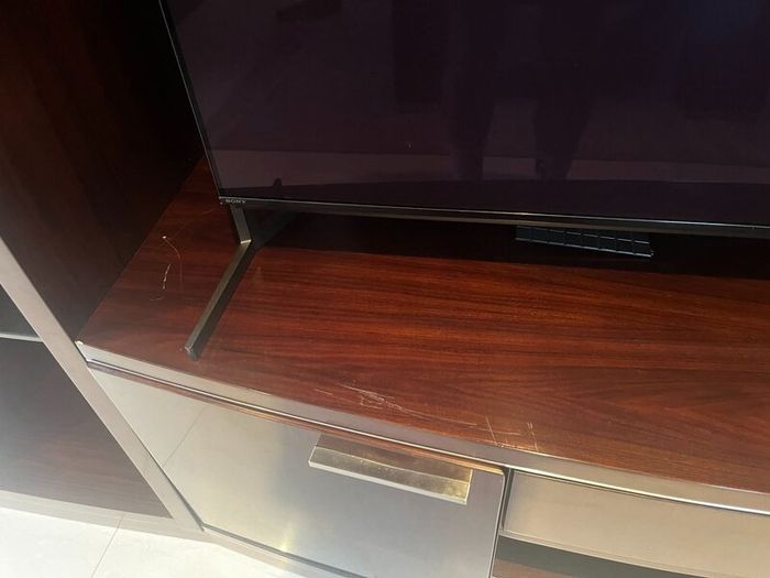 Italian TV/Display Unit - FREE, today only