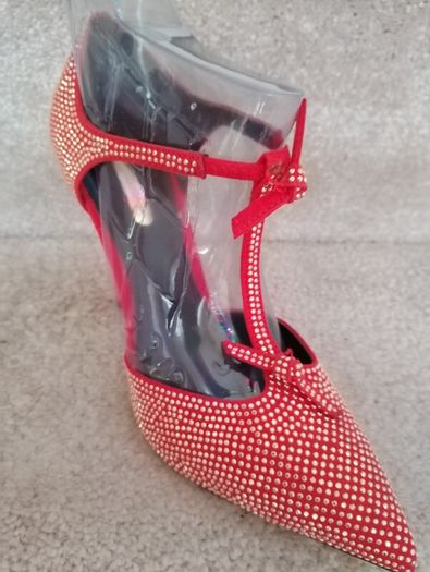 Red Heels Size 4
