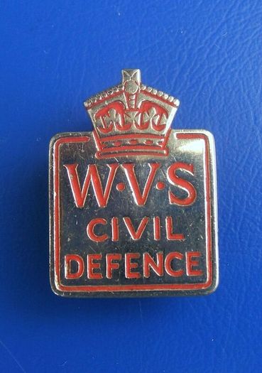 WVS (Womens Voluntary Services) - a WW2 period uniform hat badge (early 1940s)