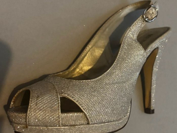 silver menbur heels size 3uk