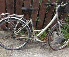Raleigh ladies bike