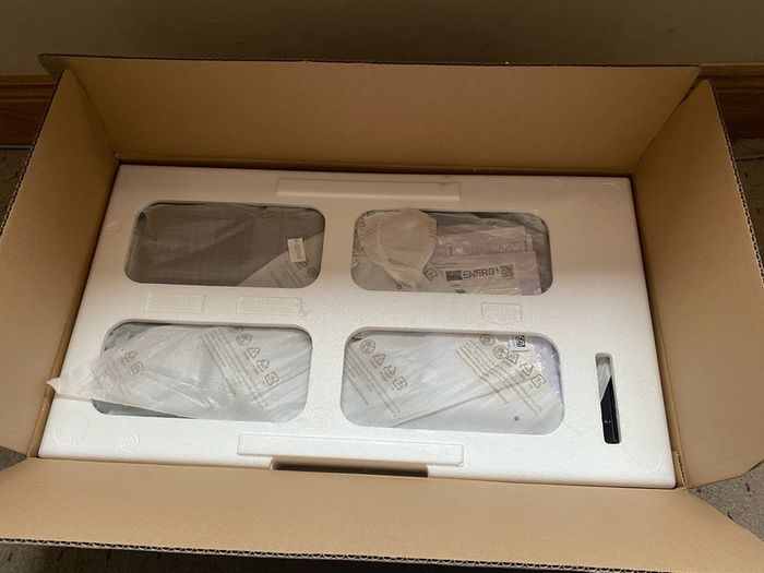 Samsung 27" T35F Monitor