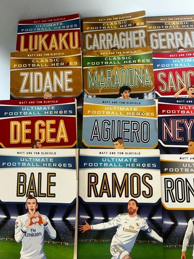 24 Books Ultimate Football Heroes