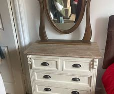 dressers with mirror
