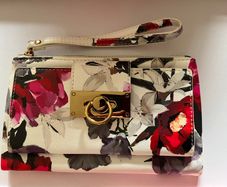 New Wristlet