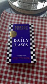 The Daily Laws - Robert Greene