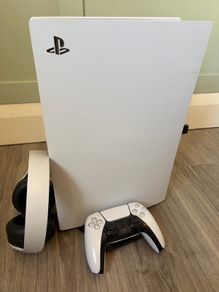 Playstation 5 - Digital Edition Mint Condition
