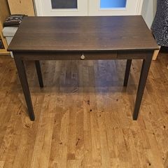 Extendable table