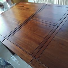 Sturdy extendable table