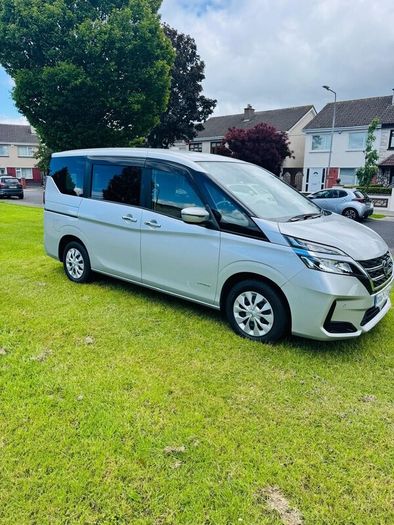 Nissan Serena 2020 Automatic petrol Hybrid 8 Seate