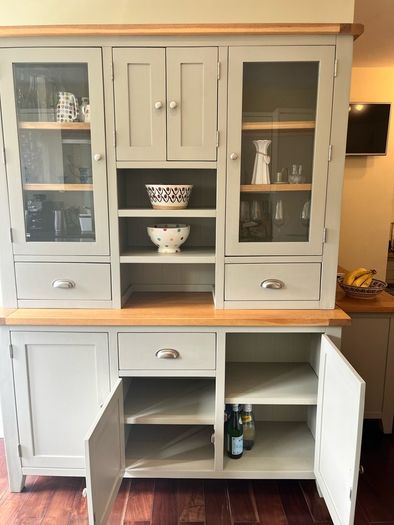Strawbridge Dresser
