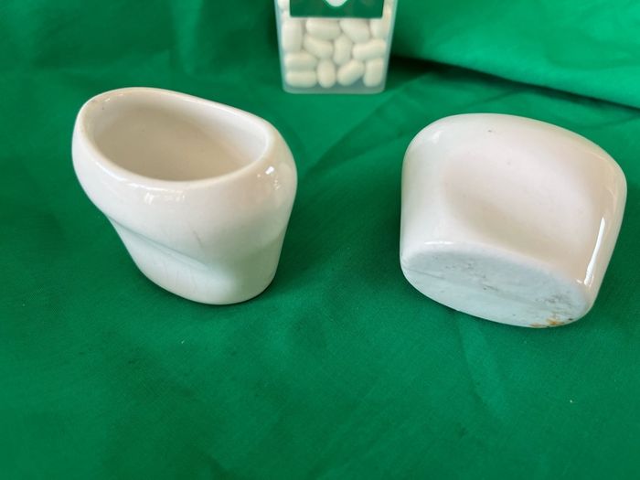 Pair of White ceramic Eye Baths