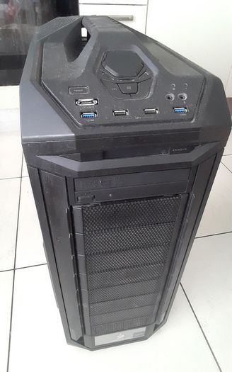 Cooler Master Storm Trooper Full Tower case (ATX)