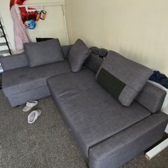 Near new L shaped Sofa for sale