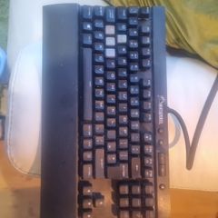 Keyboard - Corsair K65