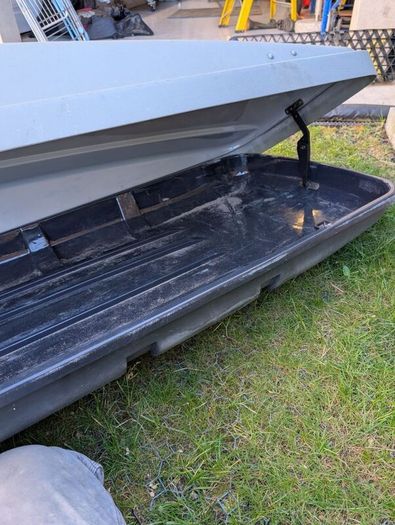 car roof box