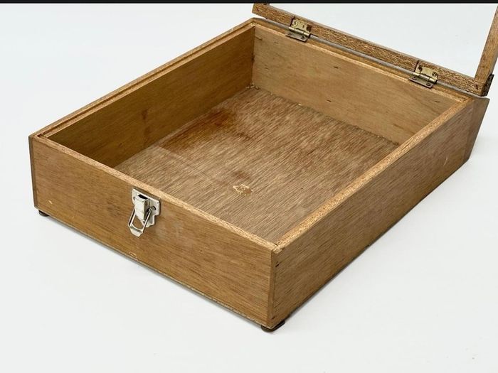 Henri Wintermans cigar display case