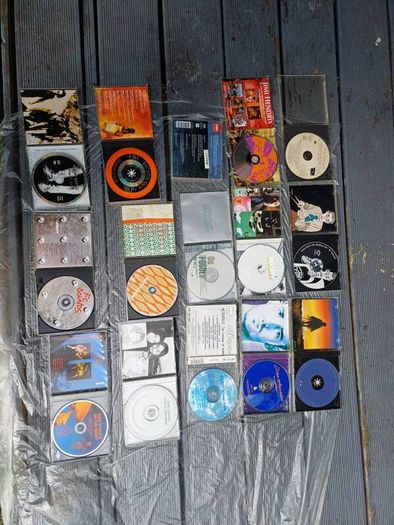 Music CDs Job Lot - 15 Audio CDs For sale: A collection of 15 original audio CDs. All CDs are comple
