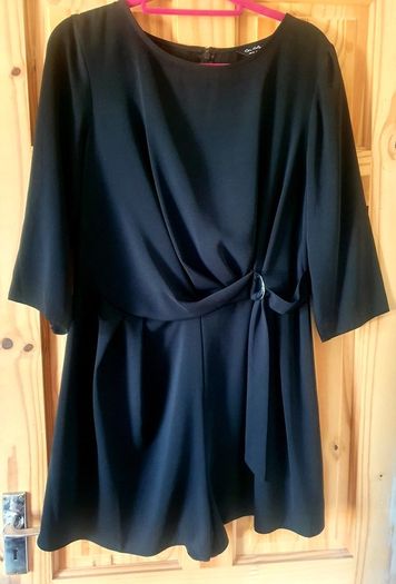 Black classy shorts dress