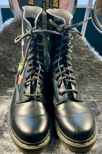 Dr Martens / Docs 1490 , Size 5, Wild Botanics Floral in Multi