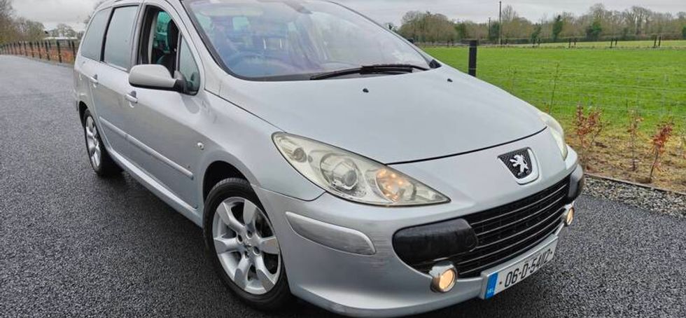 2006 Peugeot 307 Estate AUTOMATIC 7 seats (NCT 09/26)