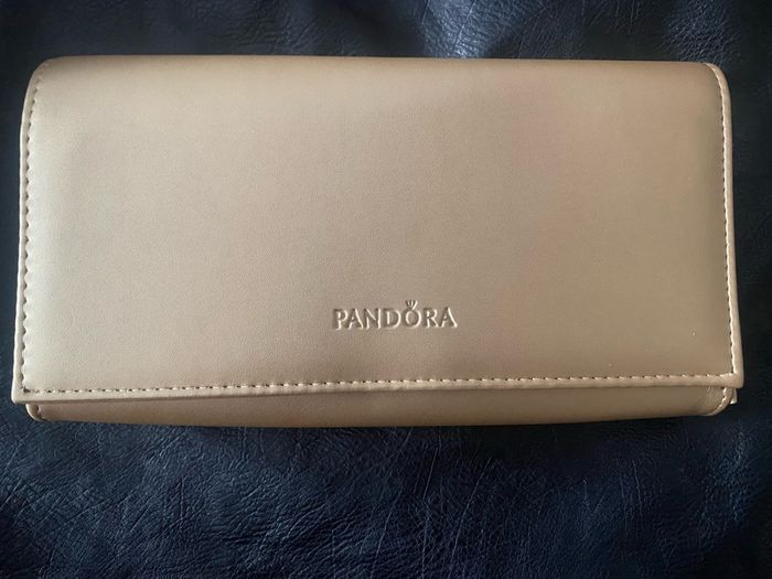 Pandora Clutch Bag