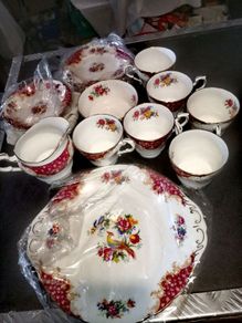 Brand new in box Paragon teaset