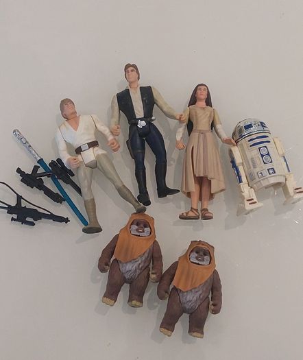 Star wars Endor Figures
