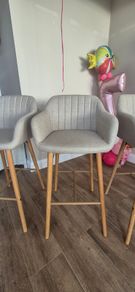 barstools