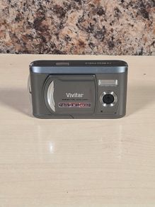 Vivitar Vivicam 7100s Digital Camera 7mp Mega Pixels Compact No Battery Charger Or Memory Card