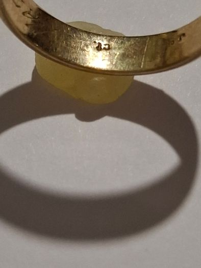 gold ring