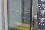 Commercial Convection Oven  10 Racks  Excellent
