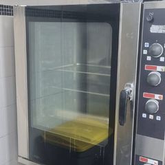 Commercial Convection Oven  10 Racks  Excellent