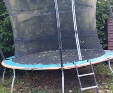 Trampoline