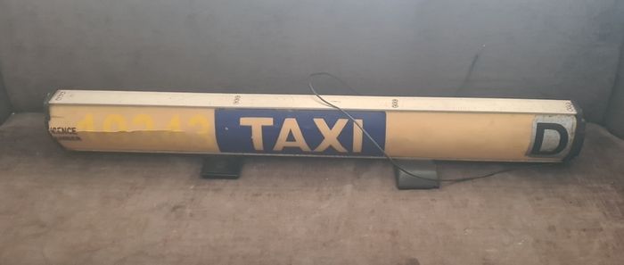 Taxi Sign