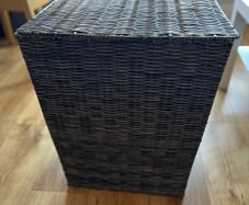 Clothes basket