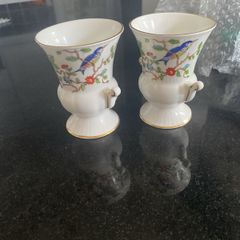 Aynsley pair of Pembroke small vases
