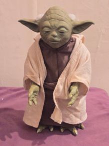 2005 Star Wars Revenge of The Sith Talking Interactive 12" Yoda - Fully working