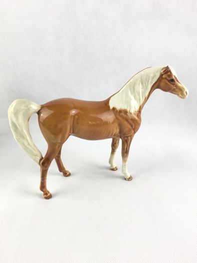 7 Beswick horse figurines AF
