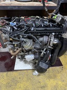 Volvo 2.4 Diesel BiTurbo engine (damaged) D5244T10