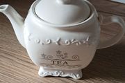 Jardin Fleur by Leonardo Teapot