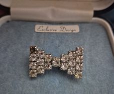 Vintage Brooch