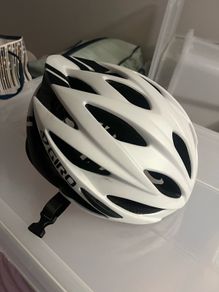 GIRO SAVANT Helmet White Black