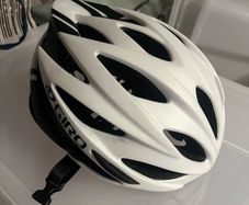 GIRO SAVANT Helmet White Black