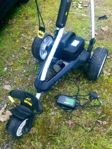 Powakaddy FW3 Golf trolly